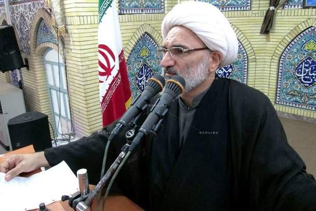 اشرار مسلح  بدون هیچ‌گونه ملاحظه‌ای باید به اشد مجازات برسند