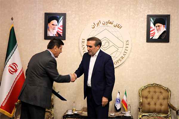 خلیل حیات مقدم بعنوان مسئول حوزه دبیری مرکز داوری اتاق تعاون ایران منصوب شد