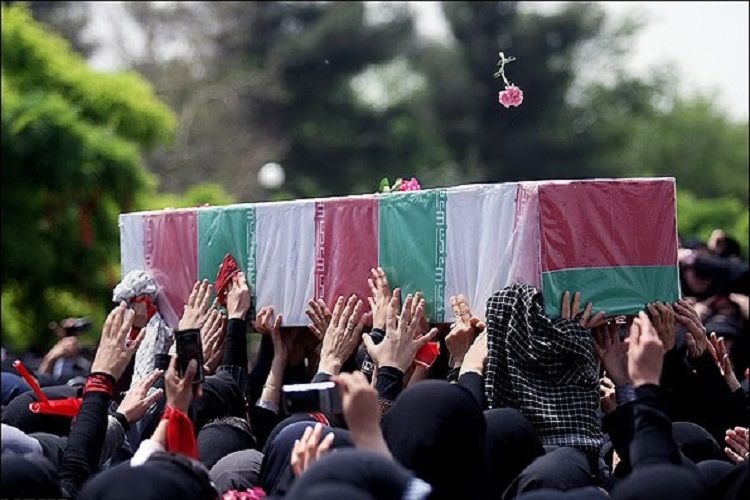 استقبال از پیکر مطهر شهید گمنام در شهرک شهید رجایی+تصاویر