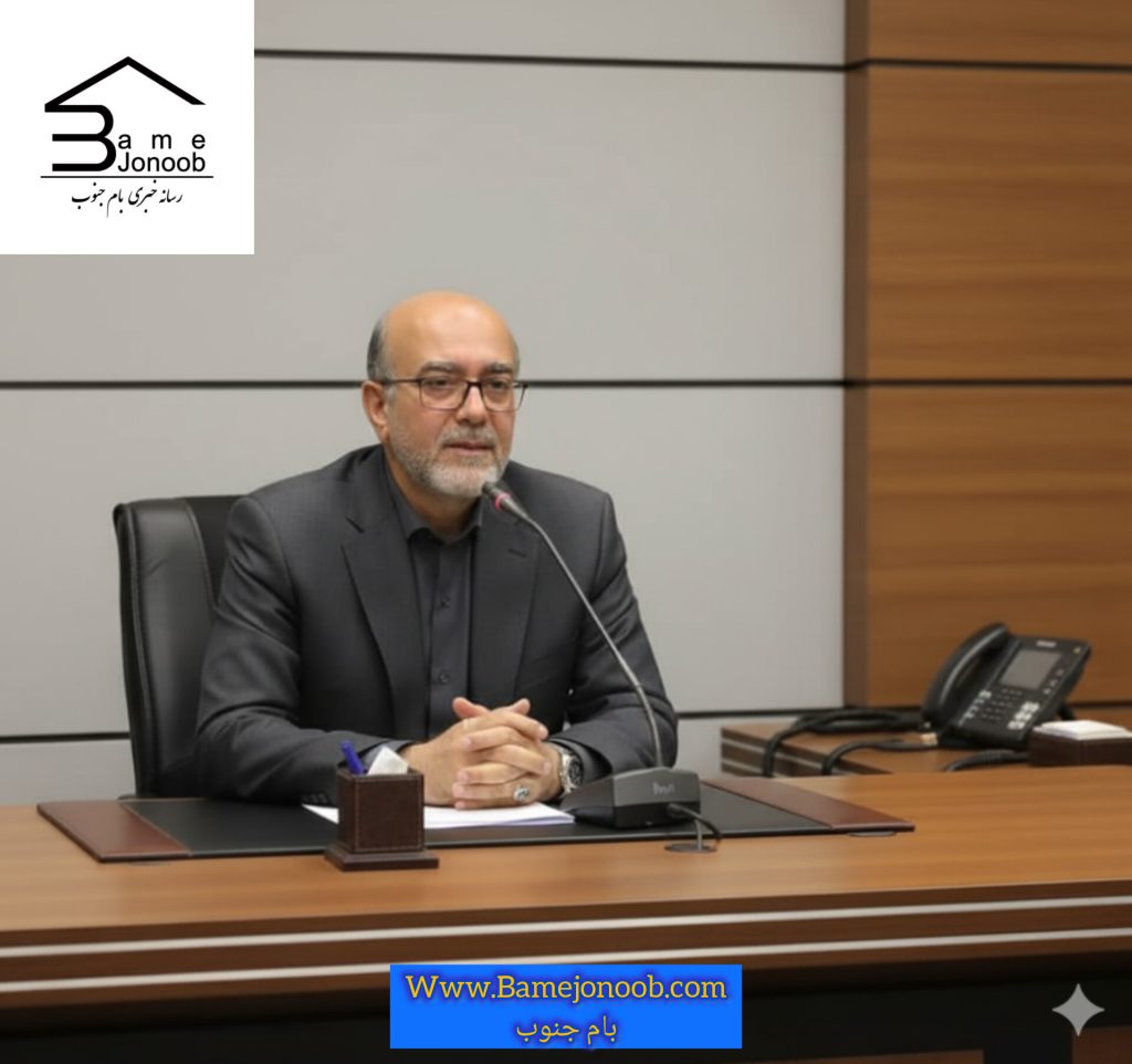 اهدای نشان افتخار صلح و دوستی به حمیدرضا اکبری شاعر و نویسنده ایرانی از سوی شورای بینالمللی