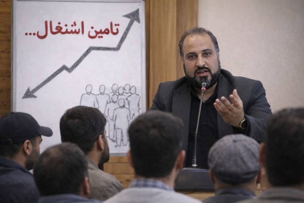 استقبال دکتر نوبخت از مقاله علمی دکتر انور جرفی درباره بازطراحی نظام اشتغال و رفاه کشور