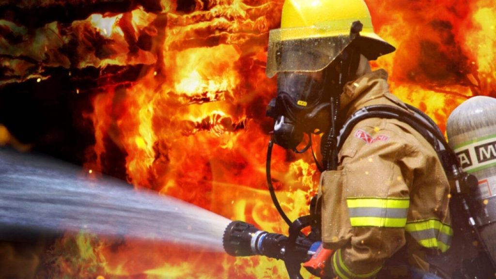 بلاتکلیفی ۱۵ماهه داوطلبان آتش‌نشانی خوزستان؛ بیش از هزار داوطلب آتش‌نشانی خوزستان در انتظار نتیجه آزمون ۱۴۰۳