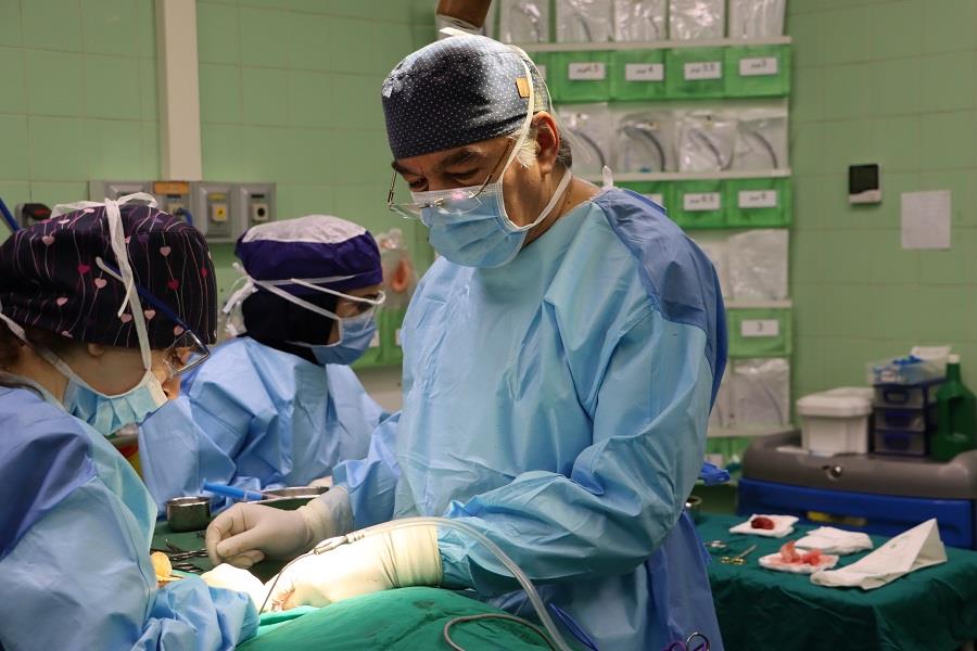 شاهکار تیم جراحی بیمارستان صنایع پتروشیمی بندرماهشهر؛ جراحی موفق توده پیچیده گردن با حفظ عروق حیاتی