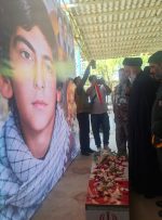 خاکسپاری پیکر شهید حوریان در مسجدسلیمان